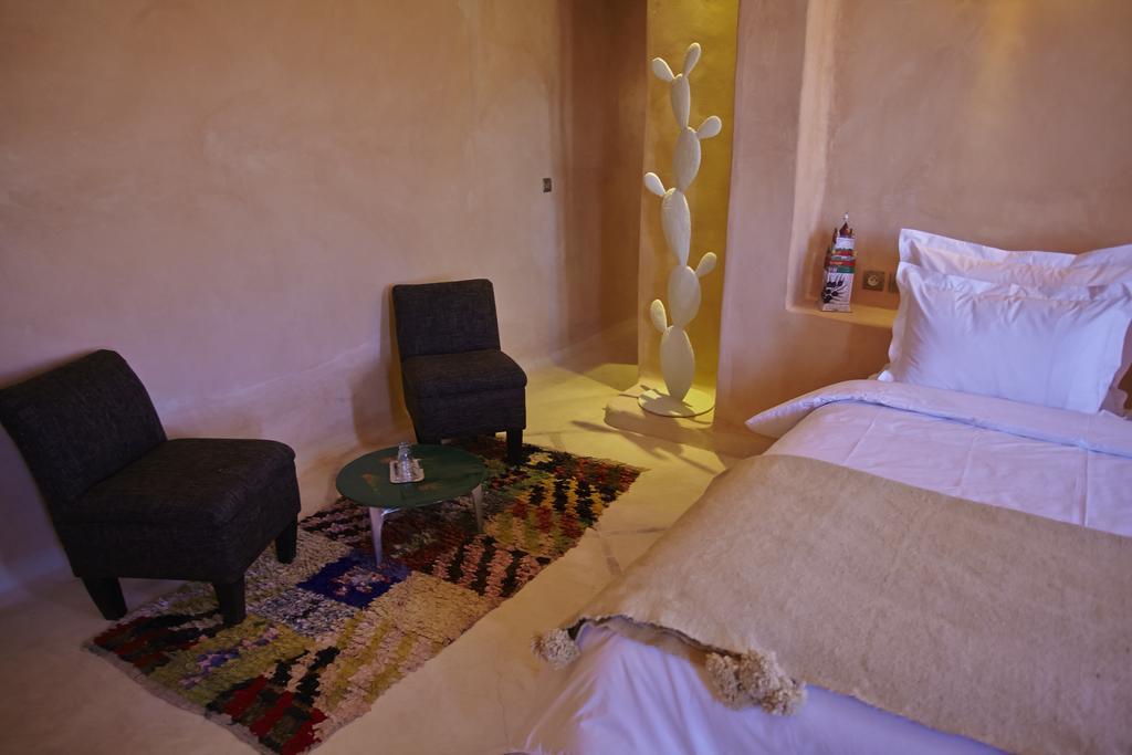 Riad Caravane Ait Benhaddou Habitación foto